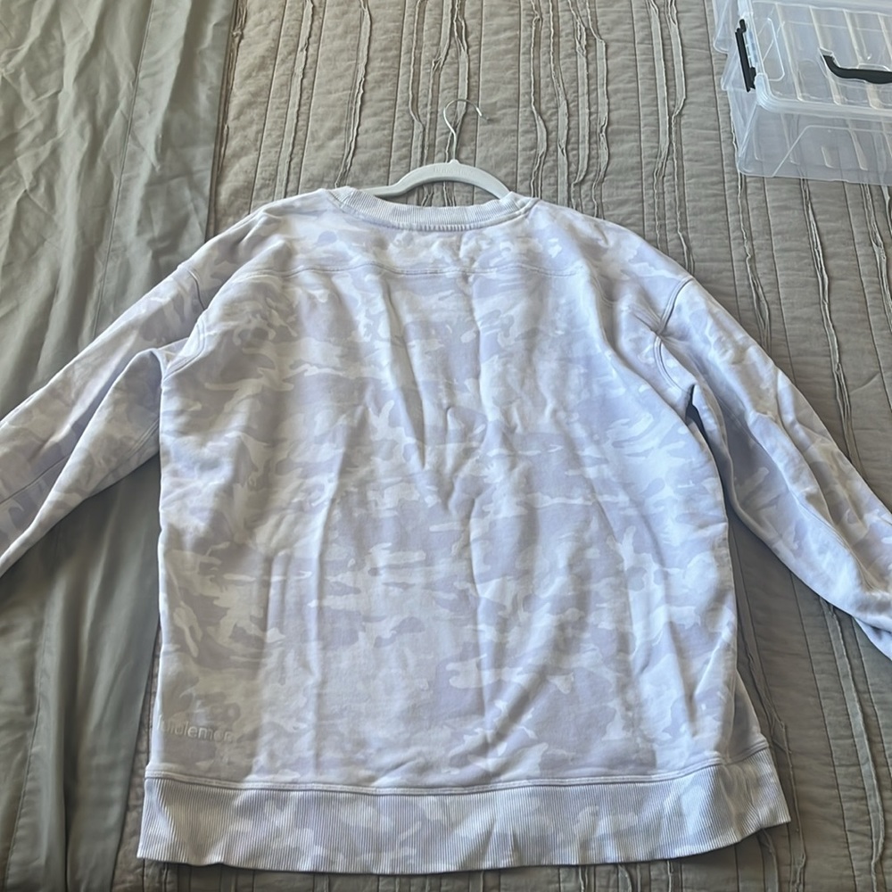 Lululemon Pull Over - image 4